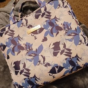 💜5/$25💜 makeup bag